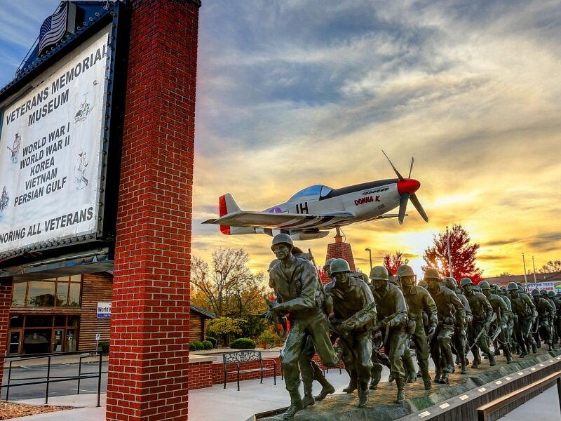 Veterans Museum<br>12.8 miles